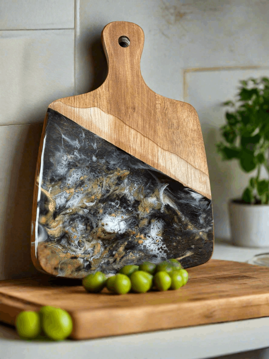 Resin Ocean Charcuterie Board ~ Display Art ~ Serving Baord