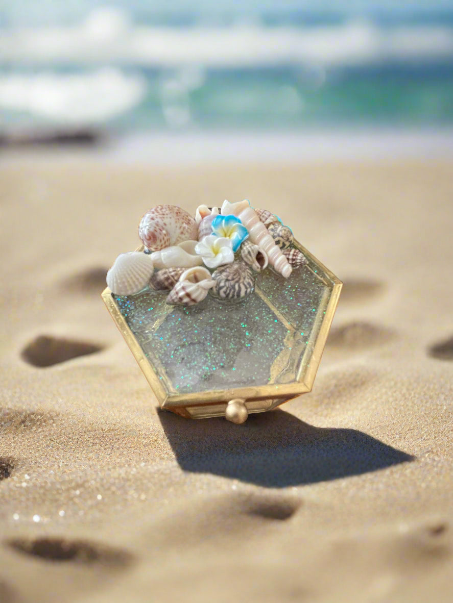 Resin Ocean Glass Jewelry Boxes - Made with real seashells