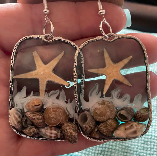 Large Star Fish and Shells Earrings
