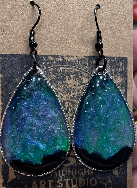 Northern Lights Glow in the Dark Teardrop Earrings UV Resin